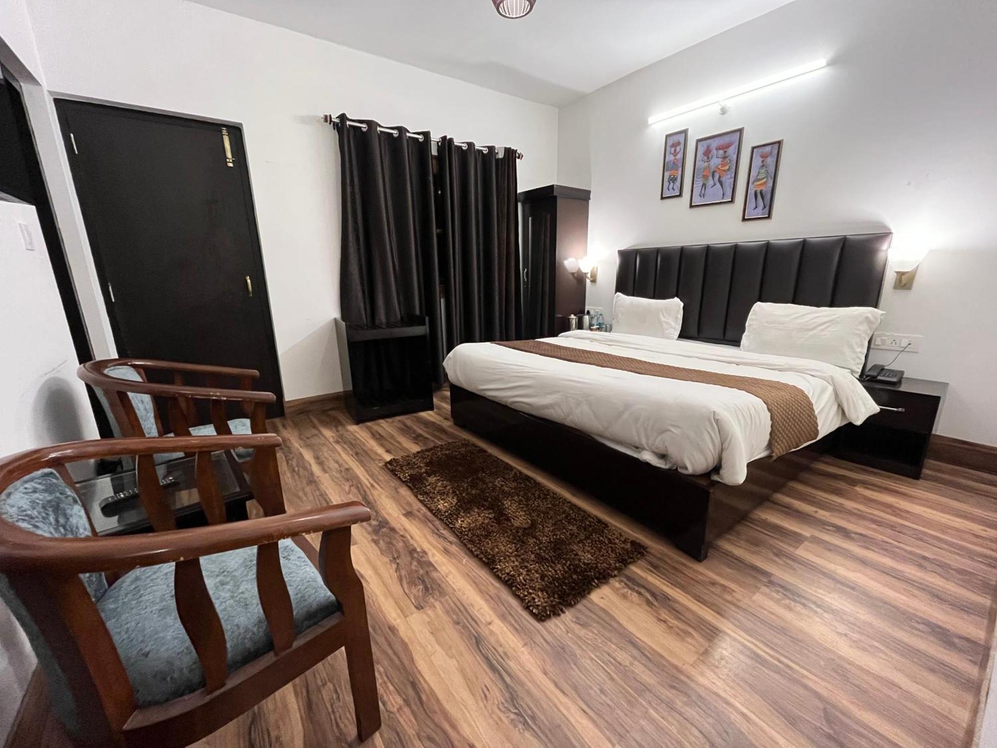 Cedar Woods Resort By Heyan Hotels Nainital Kültér fotó